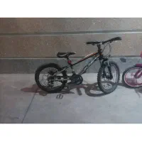 دوچرخه پسرانه و دخترانه در حد نو