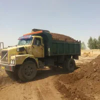 پخش کود حیوانی گاوی پوسیده به تعداد ۲۰۰۰ کامیون