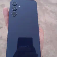سامسونگ a35 5G 128gig گارانتی و لوازم تکمیل اضافه
