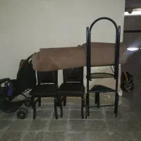 ۲عددصندلی ومیزآرایش کمجا باتخیف بفروش میرسد|موکت|رشت, کوی مهر|دیوار