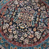 قالیچه گرد نو و سالم