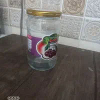 شیشه مربا و بطری نوشابه