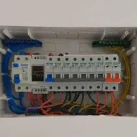 برق کار ساختمان سیم کشی نصب کلید پریز رفع اتصالات|خدمات پیشه و مهارت|چابهار, |دیوار