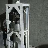 یک عدد دستگاه پرس
