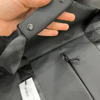 ساک دستی مناسب ( روز مری ) مسافرت و باشگاه|کیف، کفش، کمربند|ری, هاشم‌آباد|دیوار