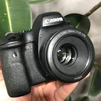 فروش دوربین کنون 6D markII همراه لنز ۵۰ ۱/۸