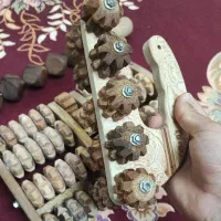 ابزار چوبی ماساژ