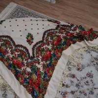 روسری سنتی|لباس|رشت, فخب|دیوار