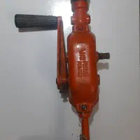 دریل دستی قدیمی|کلکسیون اشیاء عتیقه|نائین, |دیوار