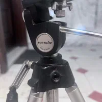 سه پایه دوربین ژاپنی