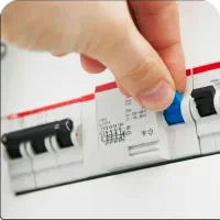 برقکار ساختمان اداری و مسکونی