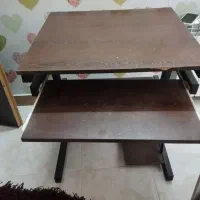 میز کامپیوتر چوبی کاملا سالم