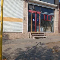 همکار خانم در فروشگاه لباس شهرک ولیعصر خوی