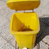 گازپنج شعله.سطل زباله پدالی.صندلی.|ماشین لباسشویی و خشک‌کن لباس|لنگرود, |دیوار