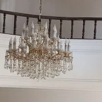 لوستر خیلی بزرگ|لوستر و چراغ آویز|ارومیه, |دیوار