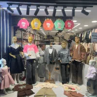 آدمین فروشگاهی
