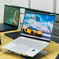 با جیب خالی لپتاپ ببر