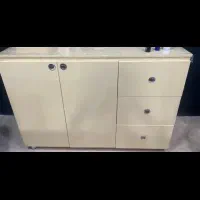 وسایل سالن نو|آرایشگاه و سالن‌های زیبایی|قشم, |دیوار