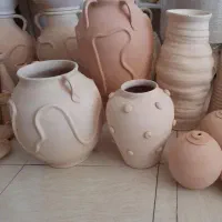 گلدان کنار سالنی اجرا با طرح مدنظر شما