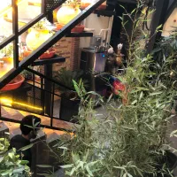 استخدام مدیر داخلی رستوران ایرانی