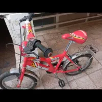 دوچرخه 16 و اسکیت