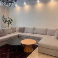 مبل راحتی U شکل همراه با لانژ