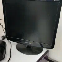 ۲ عددمانیتور و تخت یکنفره