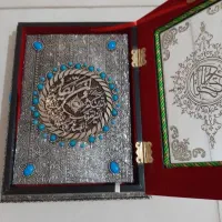 کتاب قرآن با قاب وکار شده بافیروزه خیلی شیک وشکیل|کتاب و مجله مذهبی|تهران, پونک|دیوار