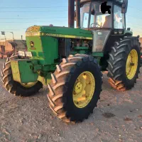 تراکتور جاندیر ۴۴۵۰