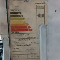 لباس شوی اسنوا روشن قابل استفاده ولی نیاز به تعمیر|ماشین لباسشویی و خشک‌کن لباس|تهران, شهید رجایی|دیوار