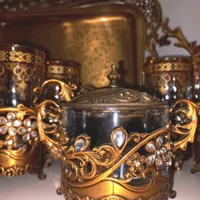 سرویس برونز چای خوری پایه دار ۸ تیکه|کلکسیون اشیاء عتیقه|گلستان (تهران), |دیوار