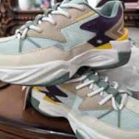 کتونی خارجی برند zara