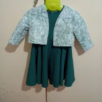 تعدادی لباس بچه در حد نو|کفش و لباس بچه|چهارباغ, |دیوار