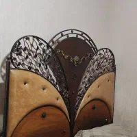 تخت و میز آرایش فرفورژه . سالم و تمیز در حد نو