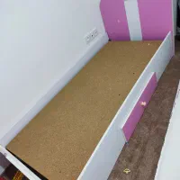 تخت تمیز درحد نو