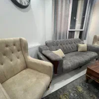 مبل تخت خوابشو 1سال استفاده شده بعلت مهاجرت