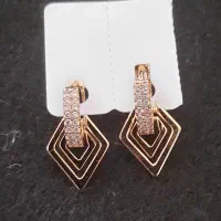 گوشواره ، دستبند ، انگشتر و زنجیر زنانه