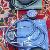 دو عدد دستگاه فشار سنج