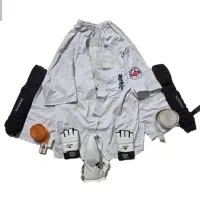 لباس ورزشی کاراته کیوکوشین برای سن ۱۰الی ۱۲ سال