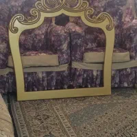 قاب آیینه طلایی