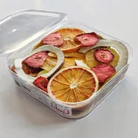 استخدام ۲ خانم برای تولید و بسته‌بندی میوه خشک