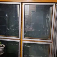 یخجال ویترینی تمام شیشه ۴ درب