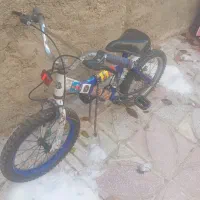 سالم یه قفل زنجیر میخواد