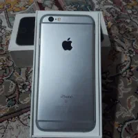 یک عدد گوشی اپل