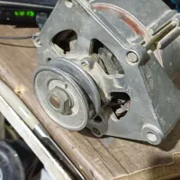 دینام برق ماشین بنز قدیمی برند بوش