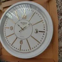 ساعت دیواری