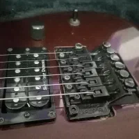 گیتار الکتریک Ltd m-400 به همراه هارد کیس|گیتار، بیس، امپلیفایر|صدرا-فارس, فاز ۱|دیوار