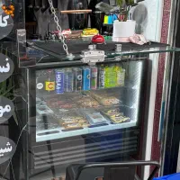 شوکیک ویترینی