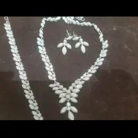 سرویس بدل سفید تراش خورده بسیار زیبا