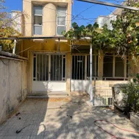 فروش‌یا‌رهن‌و‌اجاره‌ی‌خانه‌ویلایی‌‌‌‌یه‌طبقه‌نیم